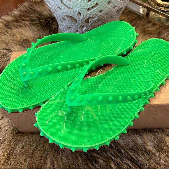 NIB SUPER LOUBI FLIP FLAT SANDALS🔥🔥